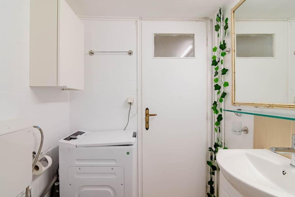 Athens Paradise Apartament 50 Sqm Near To Metro #2 Luaran gambar